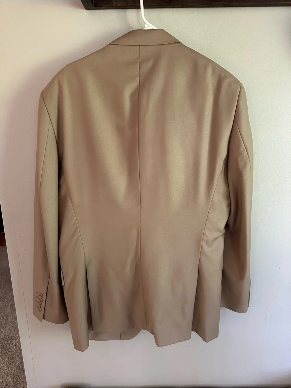 Men's Classic Beige Suit - Tailored Two-Button Jacket & Trousers